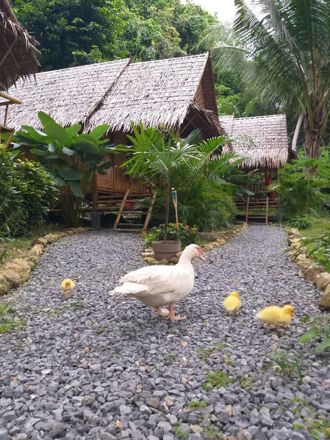 Bamboo Bay Hotel Srithanu Buitenkant foto